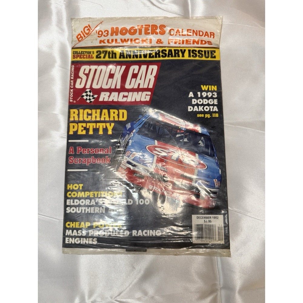 December 1992 Stock Car Racing Magazine RICHARD PETTY + HOOTERS Calendar Sealed